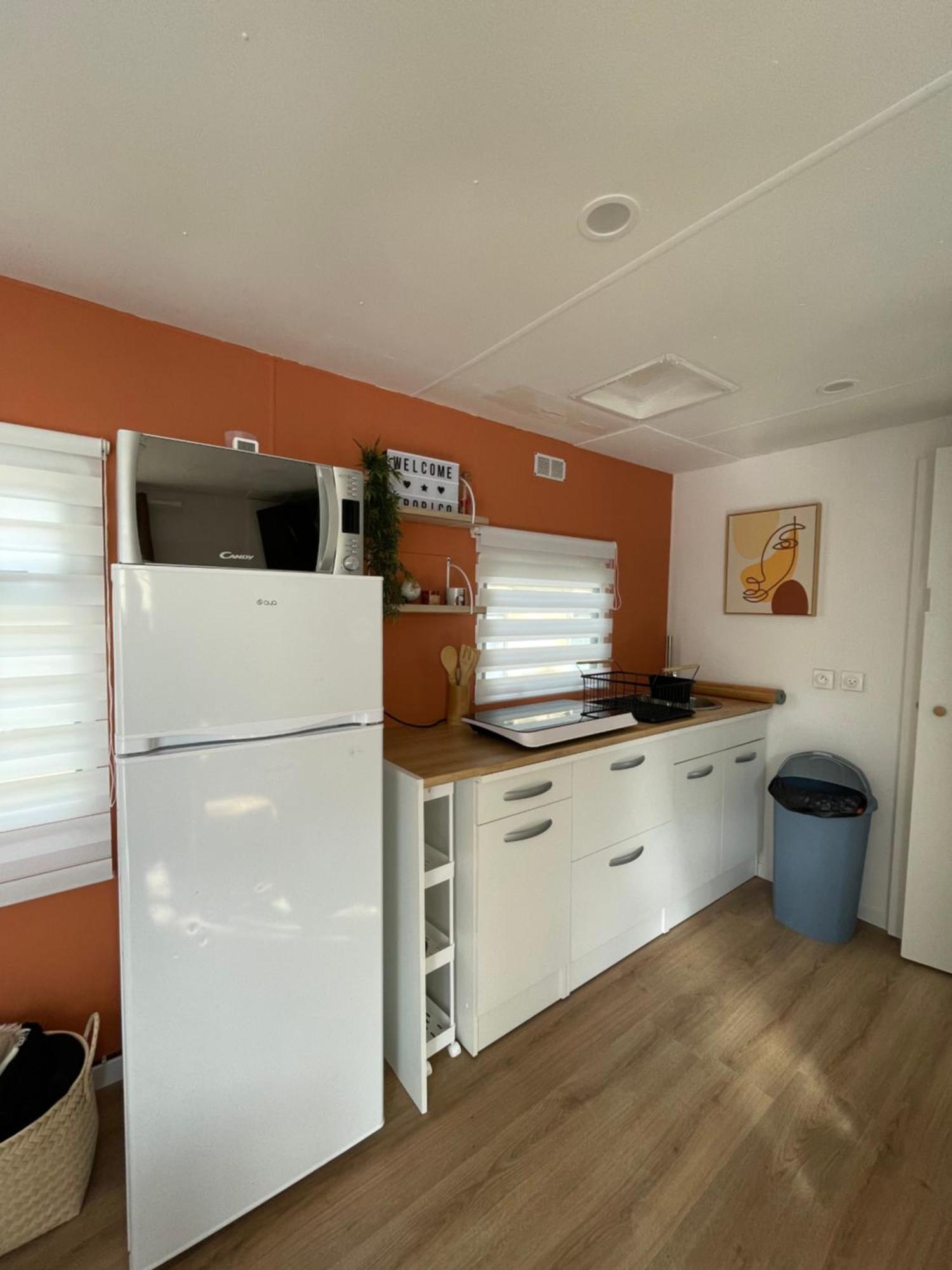 Camping Des Acacias Saint-Paulet-de-Caisson エクステリア 写真